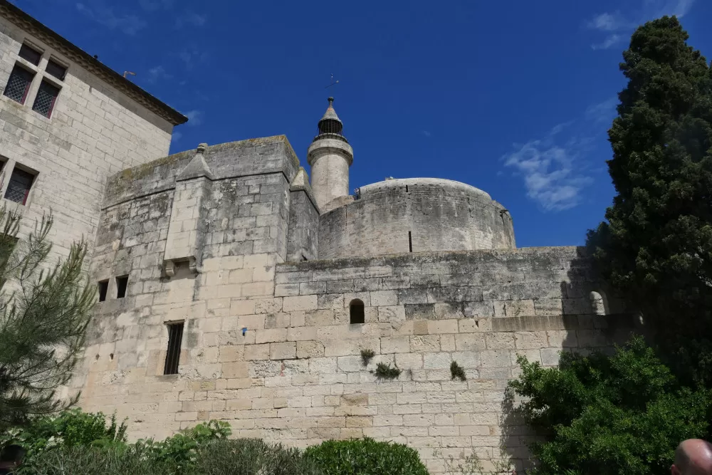 tour ville médiévale Gard Occitanie Aigues-Mortes