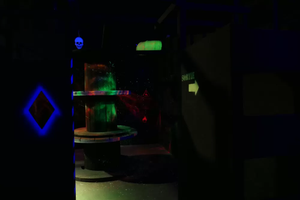 caches adversaires jeu laser game Toulouse saint Jory