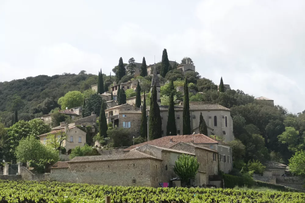 village cascades sautadet Gardroque sur ceze gard