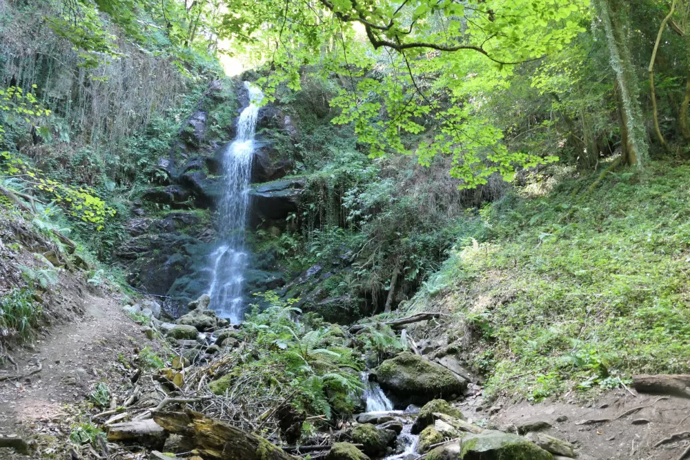 cascades ariège occitanie randonnée pyrénées