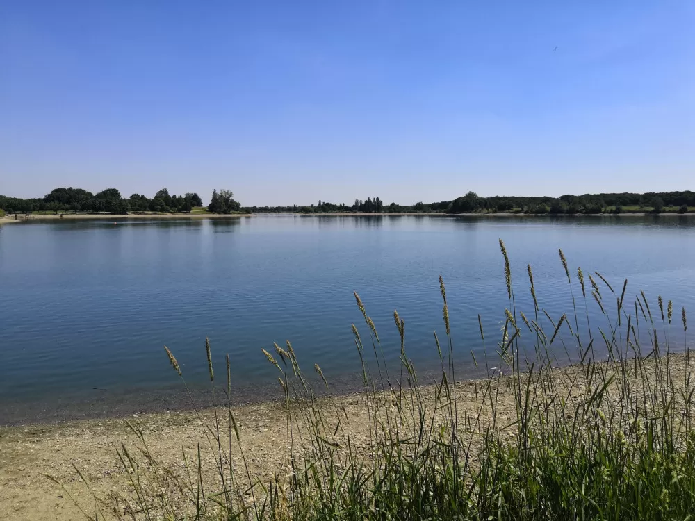 lac de la ramée Haute Garonne baignade paddle vélo golf Toulouse Occitanie 