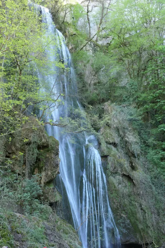 cascade Lot Occitanie balade randonnée