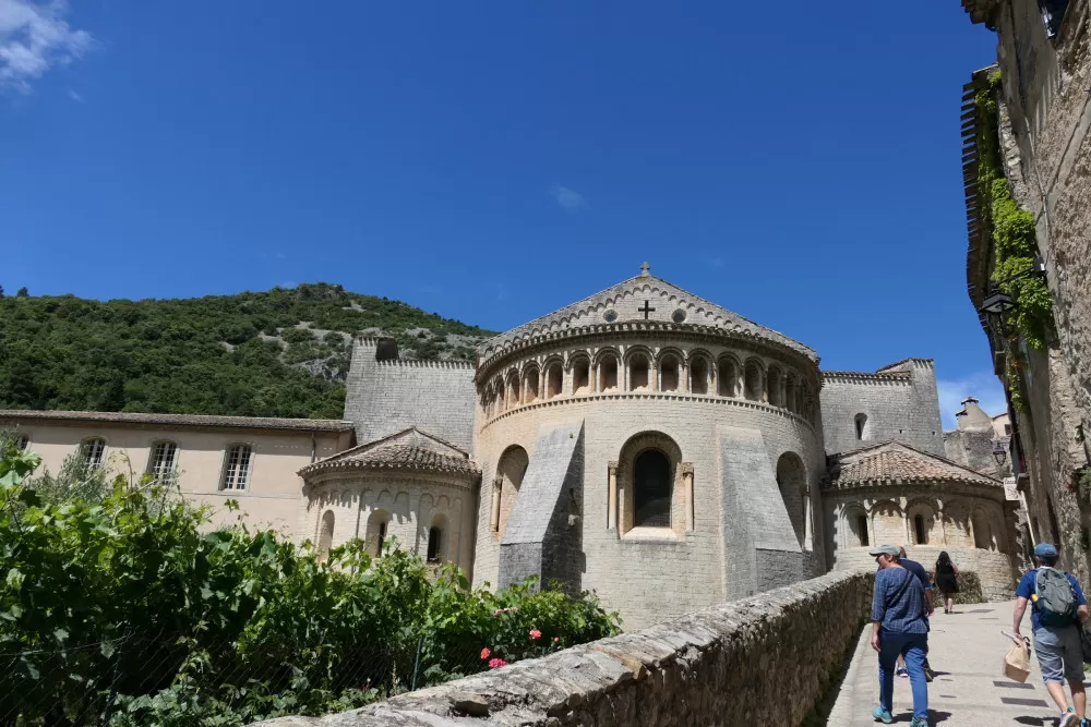 cloître abbaye église patrimoine de l'unesco