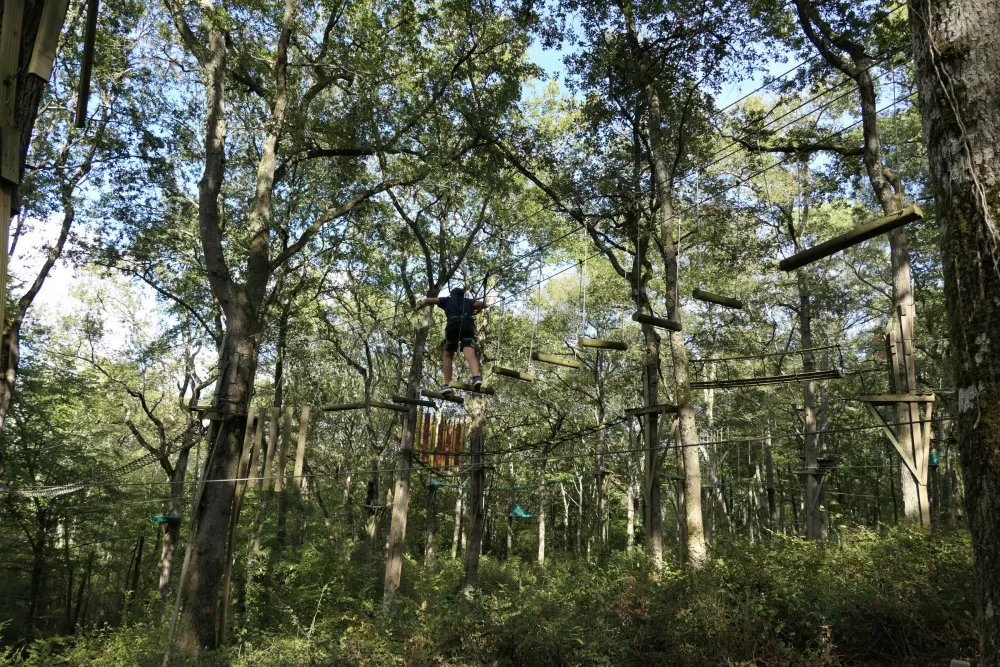 accrobranche centre de loisirs adrénaline famille jeux nature toulouse